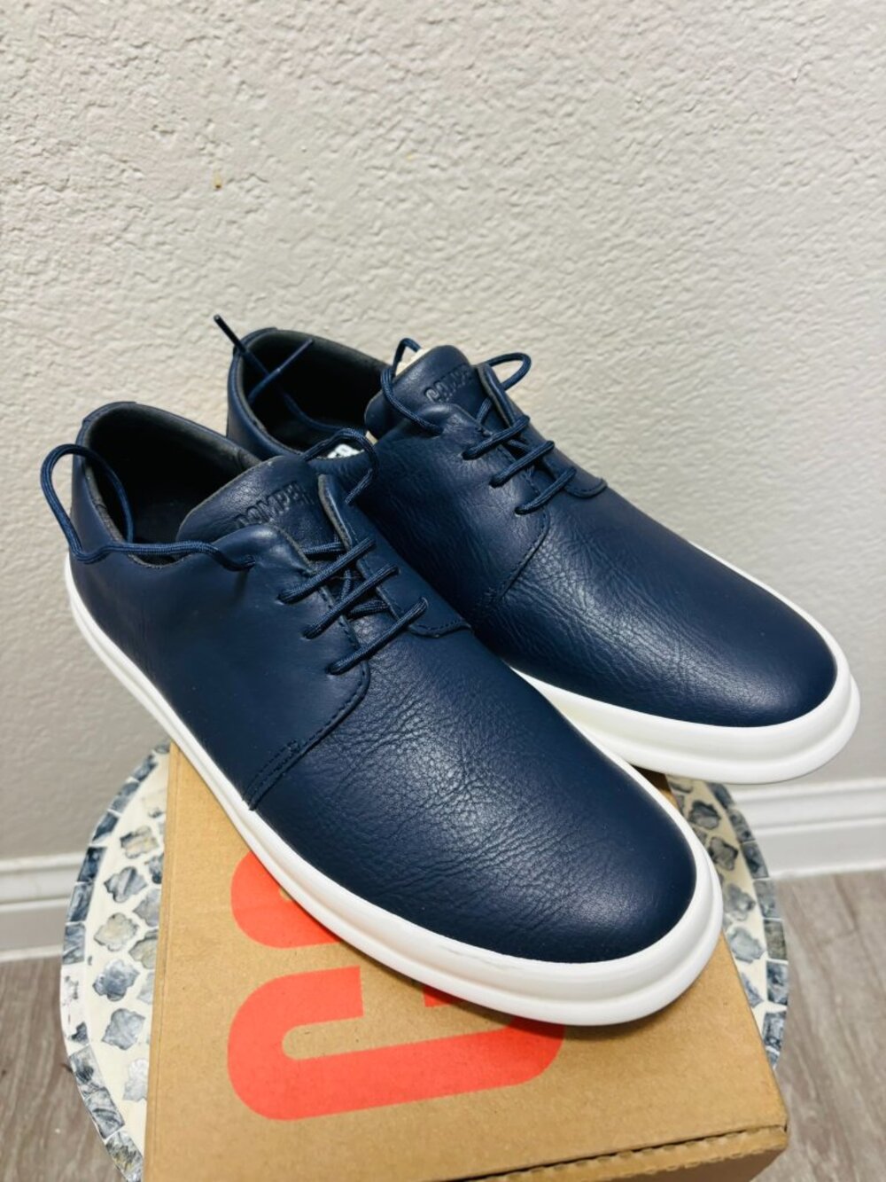 NWT Camper Chasis Navy Leather Sneaker, Sz 9.5